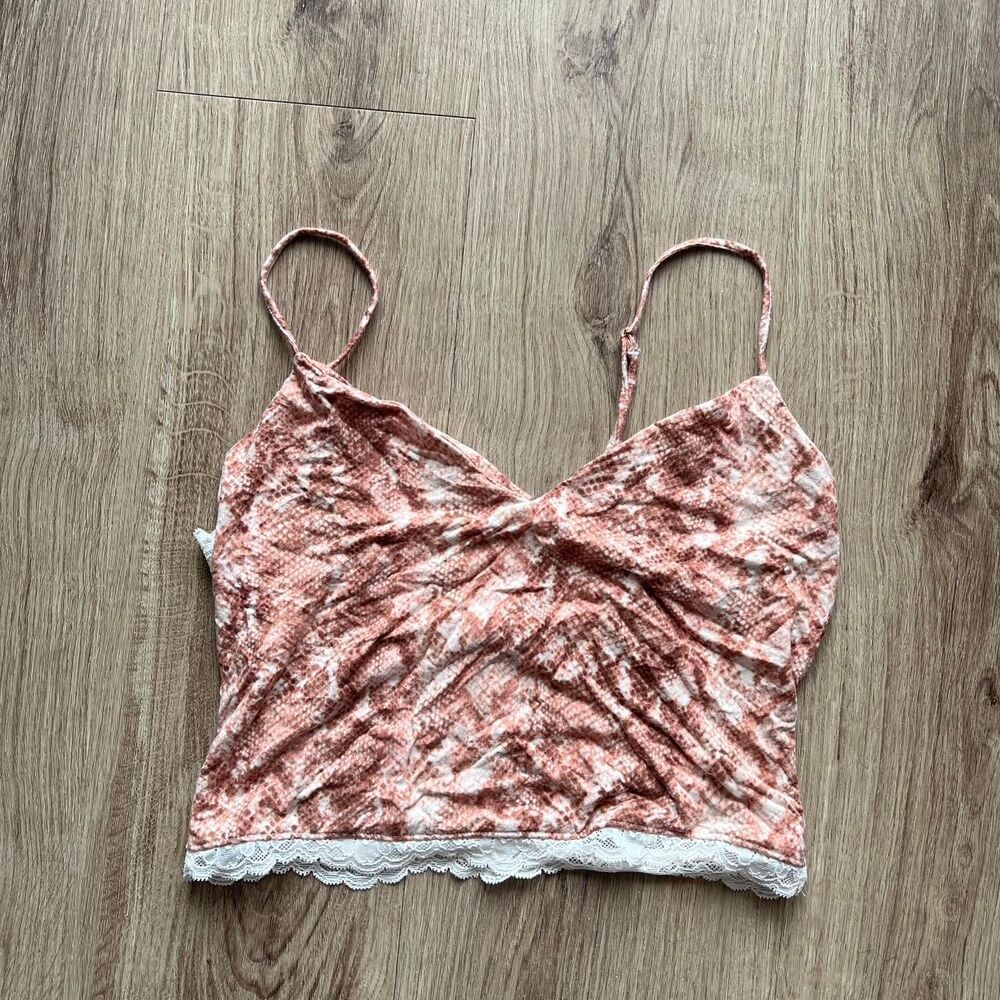 Victoria’s Secret Pink and white lace cami top Size Small